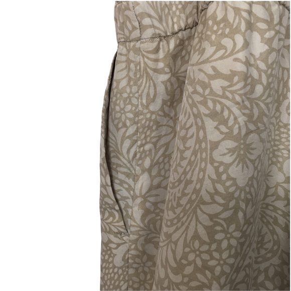 Club Monaco Silk Floral Scoop Neck Sleeveless Romper - Picture 9 of 11